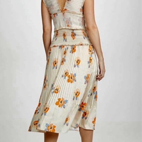 NWT $648 NICHOLAS Cross Front Smocked Midi Dress - Sz 8 - Picture 7 of 10